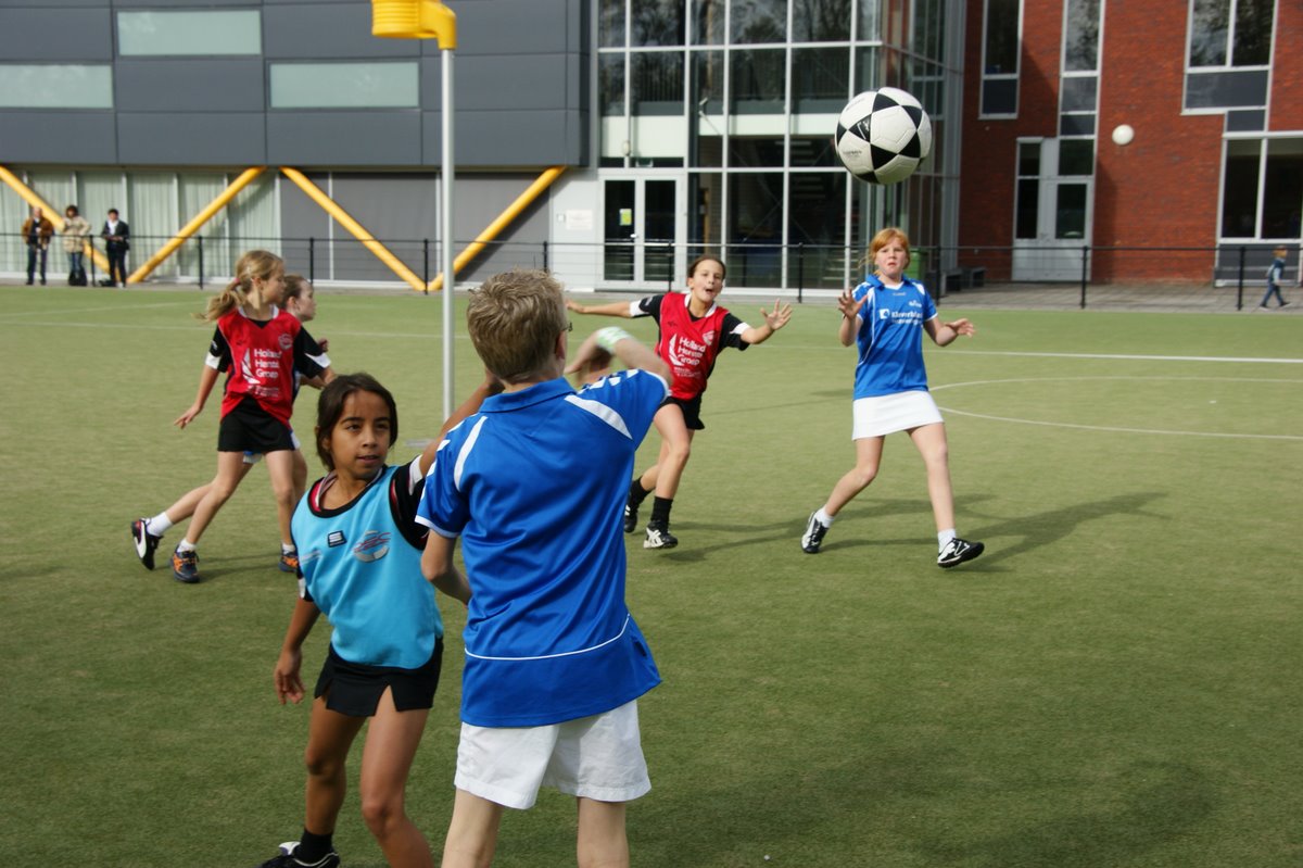 Korfbal D2  8 oktober-14.JPG